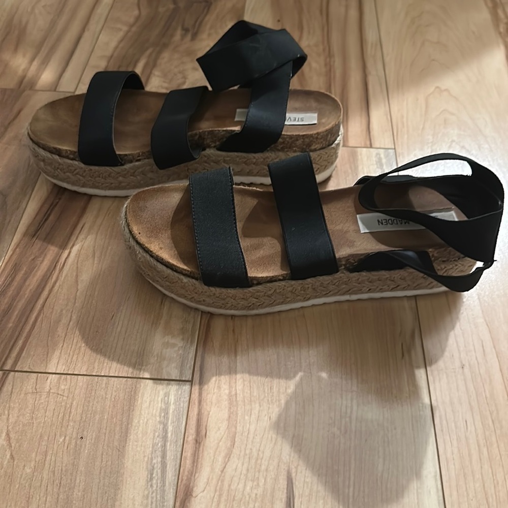 Steve Madden sandals